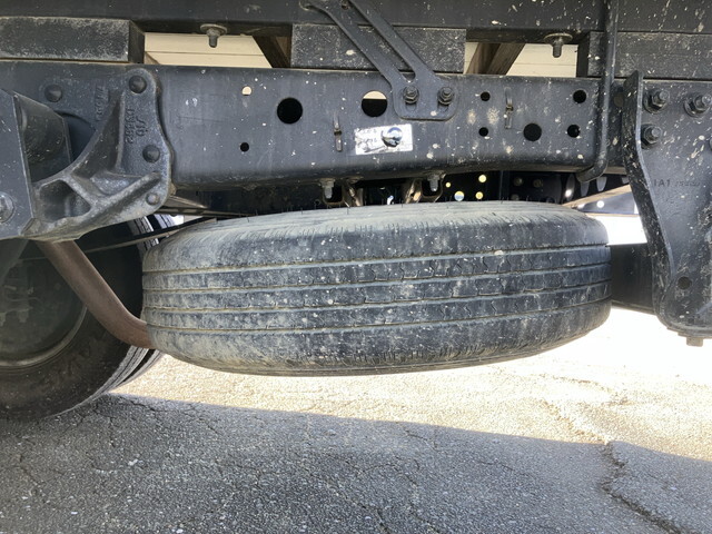 いすゞエルフクレーン3段小型（2t・3t）[写真18]