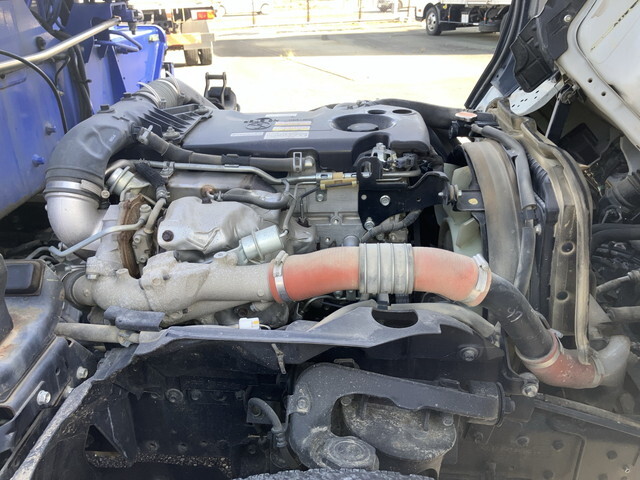 いすゞエルフクレーン3段小型（2t・3t）[写真23]