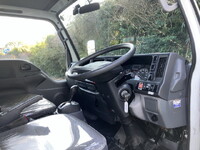 いすゞエルフクレーン3段小型（2t・3t）[写真31]