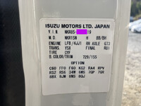 いすゞエルフクレーン3段小型（2t・3t）[写真37]