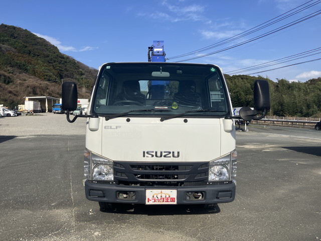 いすゞエルフクレーン3段小型（2t・3t）[写真08]