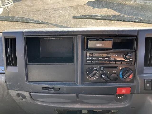 いすゞエルフダンプ小型（2t・3t）[写真30]