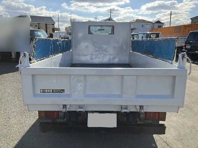 いすゞエルフダンプ小型（2t・3t）[写真05]