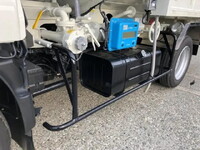 日野デュトロタンク車（タンクローリー）小型（2t・3t）[写真18]