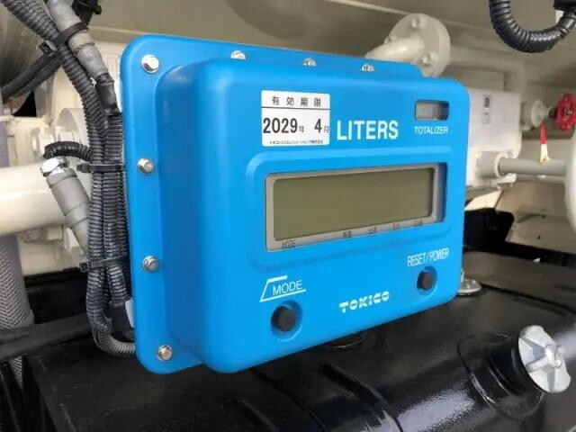 日野デュトロタンク車（タンクローリー）小型（2t・3t）[写真18]