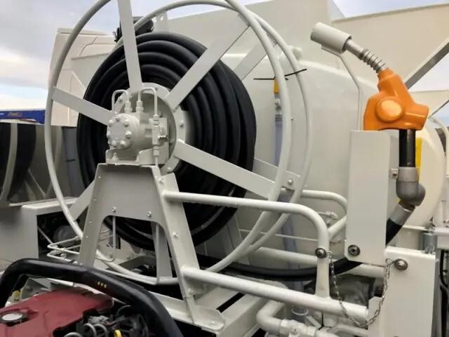 日野デュトロタンク車（タンクローリー）小型（2t・3t）[写真39]