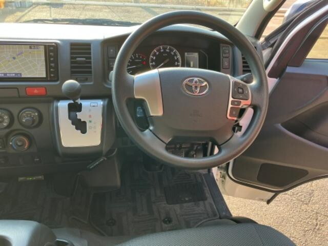 トヨタハイエース園児バス[写真16]