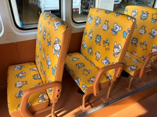 トヨタハイエース園児バス[写真28]