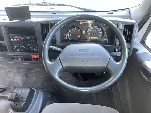 マツダタイタン平ボディ小型（2t・3t）[写真33]