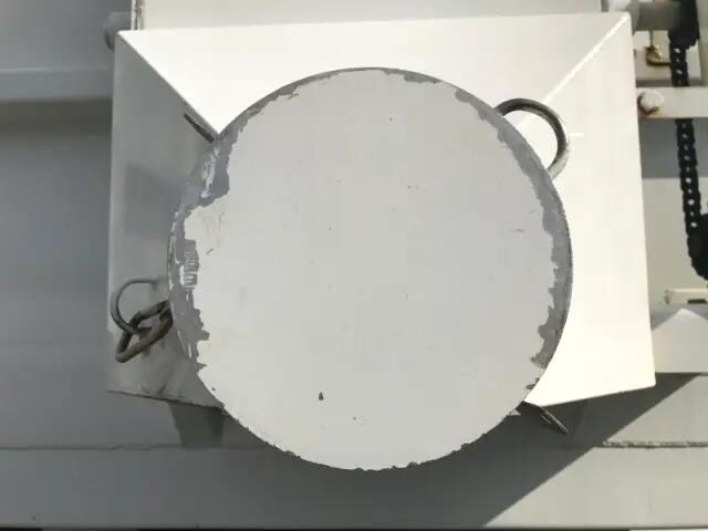 三菱ふそうスーパーグレートバルク車（粉粒体運搬車）大型（10t）[写真36]