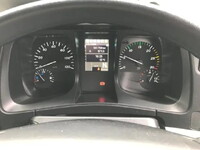 三菱ふそうスーパーグレートバルク車（粉粒体運搬車）大型（10t）[写真08]