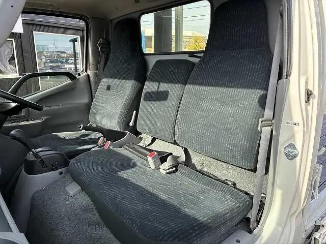 トヨタダイナ平ボディ小型（2t・3t）[写真26]