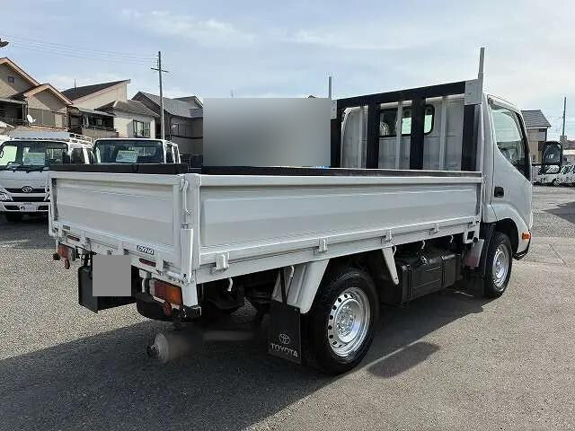 トヨタダイナ平ボディ小型（2t・3t）[写真04]