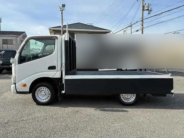 トヨタダイナ平ボディ小型（2t・3t）[写真09]