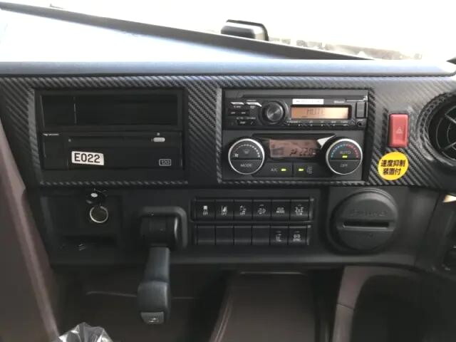 日野プロフィアセルフローダー大型（10t）[写真10]