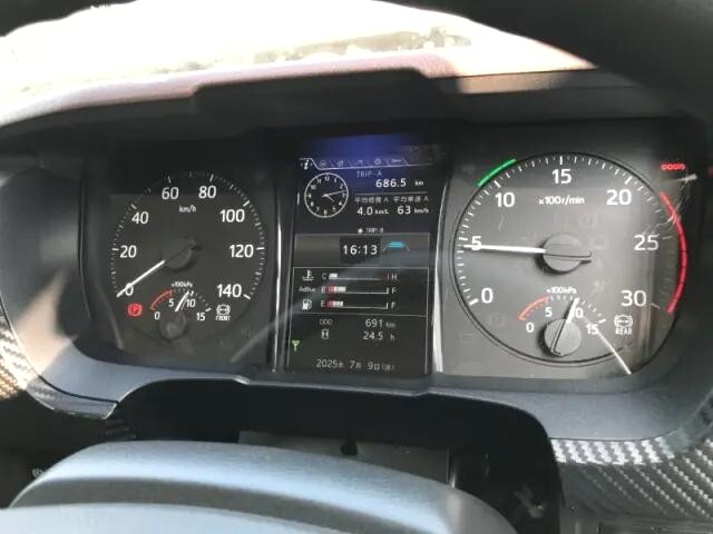 日野プロフィアセルフローダー大型（10t）[写真11]