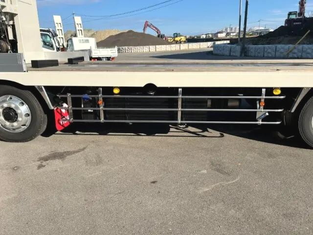 日野プロフィアセルフローダー大型（10t）[写真21]