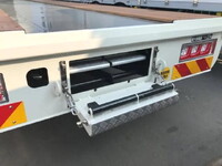 日野プロフィアセルフローダー大型（10t）[写真39]