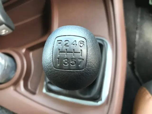 日野プロフィアセルフローダー大型（10t）[写真09]