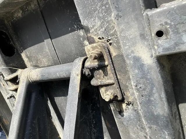 いすゞエルフダンプ小型（2t・3t）[写真20]