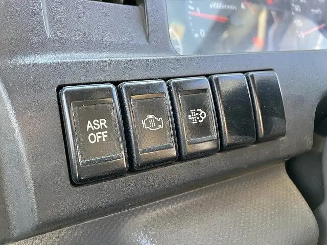 いすゞエルフダンプ小型（2t・3t）[写真30]