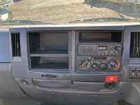 いすゞエルフダンプ小型（2t・3t）[写真32]