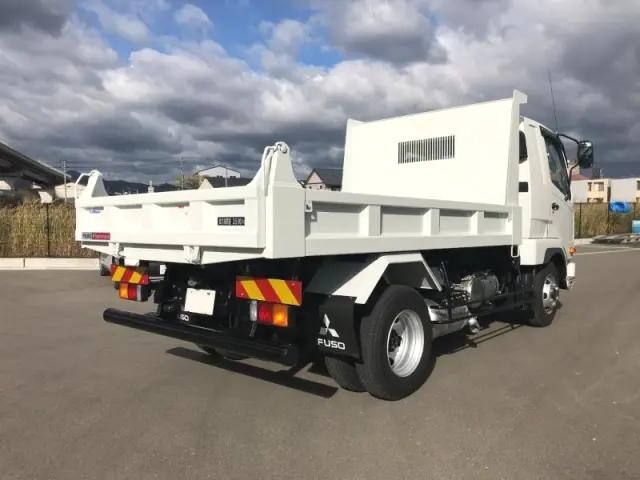 三菱ふそうファイターダンプ中型（4t）[写真02]