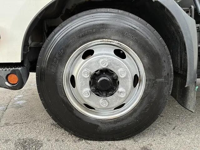 日野デュトロキャリアカー小型（2t・3t）[写真17]