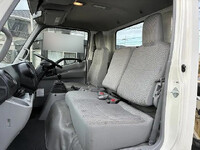 日野デュトロキャリアカー小型（2t・3t）[写真23]