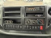 日野デュトロキャリアカー小型（2t・3t）[写真30]