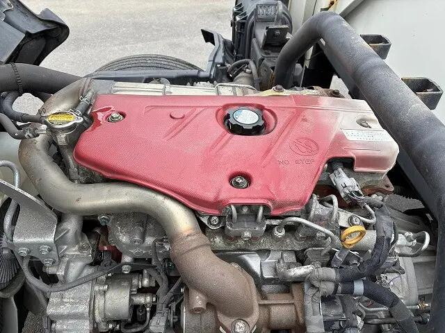 日野デュトロキャリアカー小型（2t・3t）[写真33]