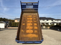 いすゞエルフローダーダンプ小型（2t・3t）[写真11]