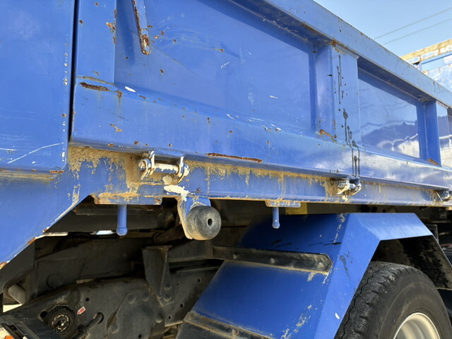 いすゞエルフローダーダンプ小型（2t・3t）[写真27]