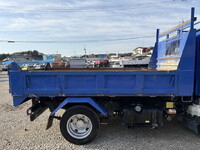 いすゞエルフローダーダンプ小型（2t・3t）[写真07]