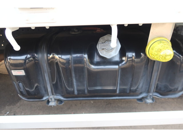 いすゞエルフアルミブロック小型（2t・3t）[写真18]