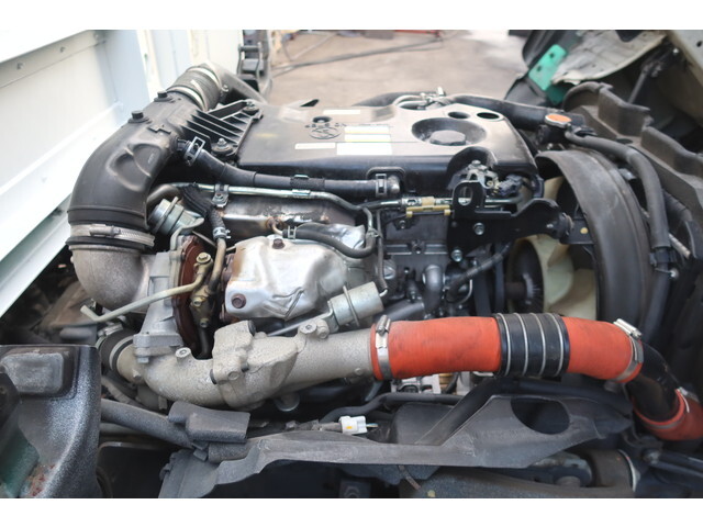 いすゞエルフアルミブロック小型（2t・3t）[写真23]