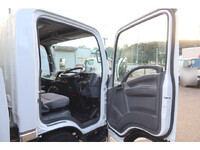 いすゞエルフアルミブロック小型（2t・3t）[写真28]