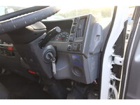 いすゞエルフアルミブロック小型（2t・3t）[写真31]