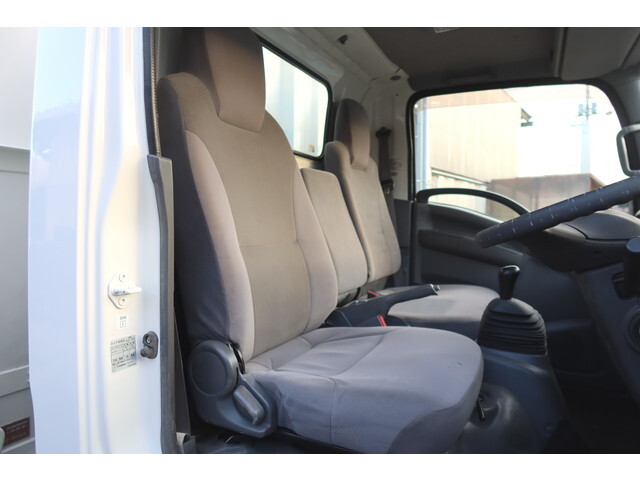 いすゞエルフアルミブロック小型（2t・3t）[写真32]