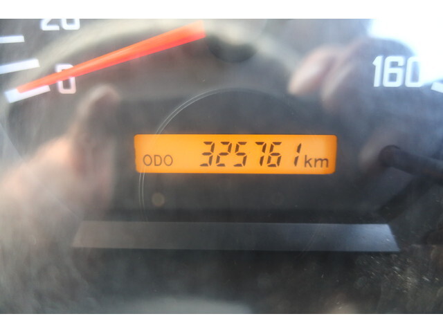 いすゞエルフアルミブロック小型（2t・3t）[写真34]