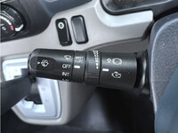 三菱ふそうキャンター平ボディ小型（2t・3t）[写真22]