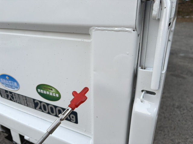 三菱ふそうキャンター平ボディ小型（2t・3t）[写真34]