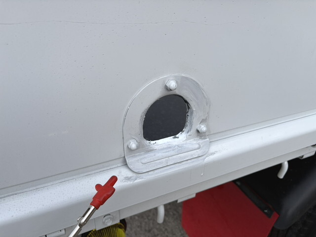 三菱ふそうキャンター平ボディ小型（2t・3t）[写真35]