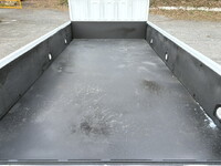 三菱ふそうキャンター平ボディ小型（2t・3t）[写真10]