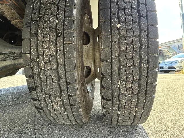 いすゞフォワードダンプ中型（4t）[写真23]