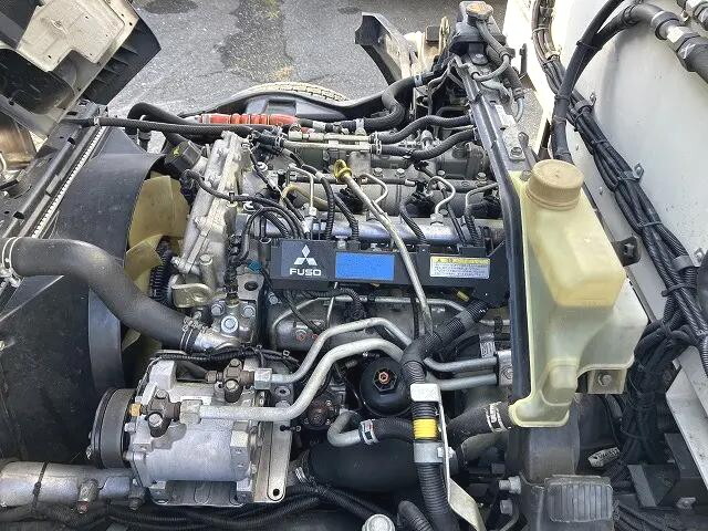 三菱ふそうキャンター冷凍車（冷蔵車）小型（2t・3t）[写真17]