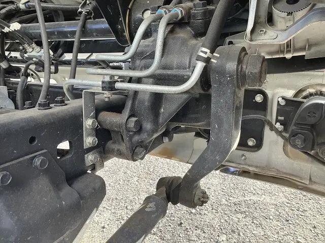 三菱ふそうキャンター冷凍車（冷蔵車）小型（2t・3t）[写真21]