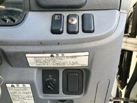 三菱ふそうキャンター冷凍車（冷蔵車）小型（2t・3t）[写真33]