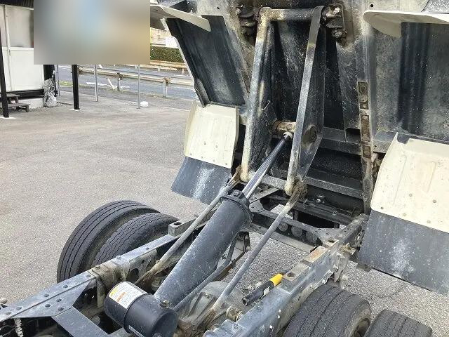 いすゞエルフダンプ小型（2t・3t）[写真17]