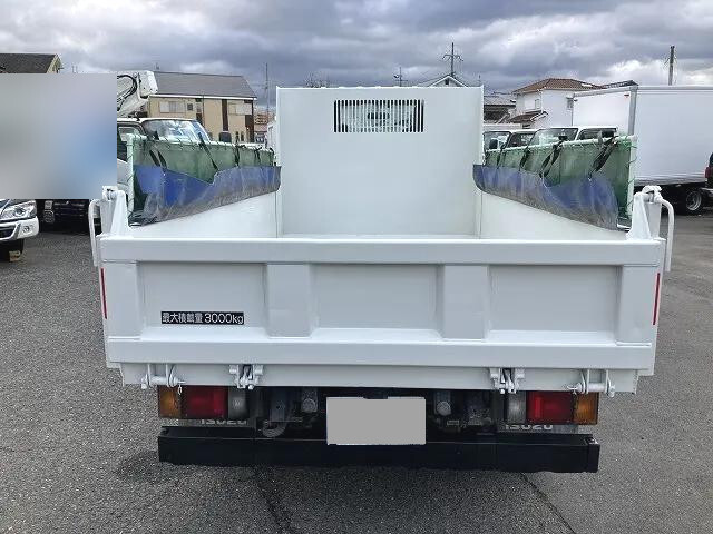 いすゞエルフダンプ小型（2t・3t）[写真08]
